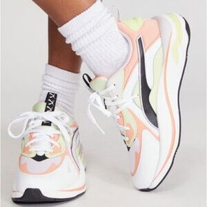 Puma RS-Curve MIS 'Fog Peach Pink' fashion sneakers, Women’s size 8